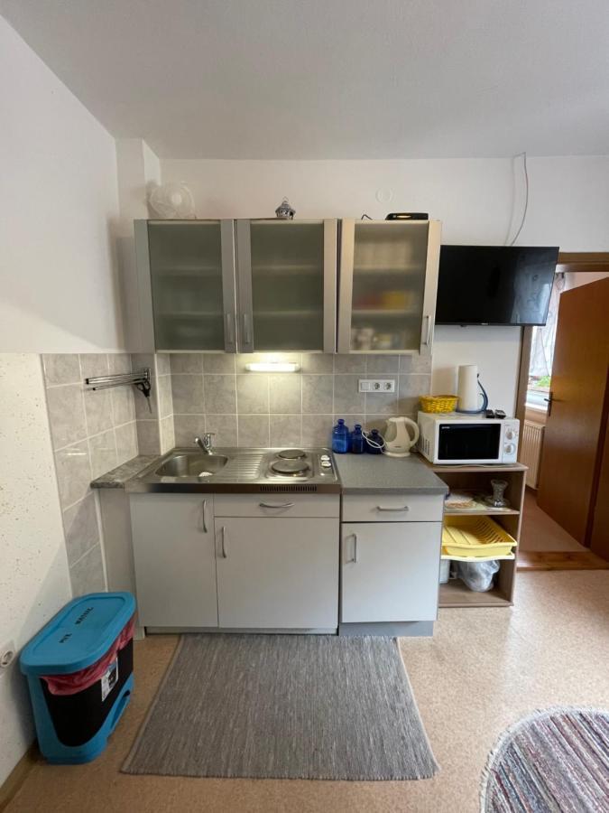 בוהין Apartments And Rooms Razen מראה חיצוני תמונה